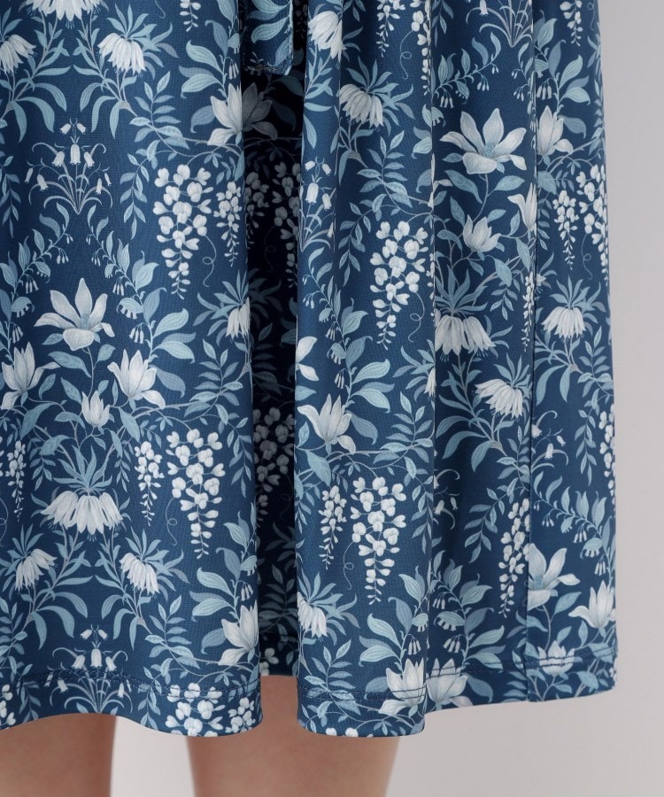 ローラアシュレイ(LAURA ASHLEY)の【WEB限定／M～LL3サイズ／ジャージ素材】パルテール柄 ワンピース11
