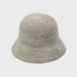 ローラアシュレイ(LAURA ASHLEY)の【日差し対策におすすめ！クラウンやや深め】細編みラフィア バケットハット ライトグレー(011)