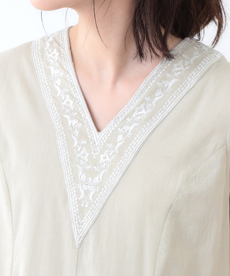 コットン100%/インド綿/刺繍入り】Vネックワンピース(マキシ コットン100%/インド綿/刺繍入り】Vネックワンピース(マキシ