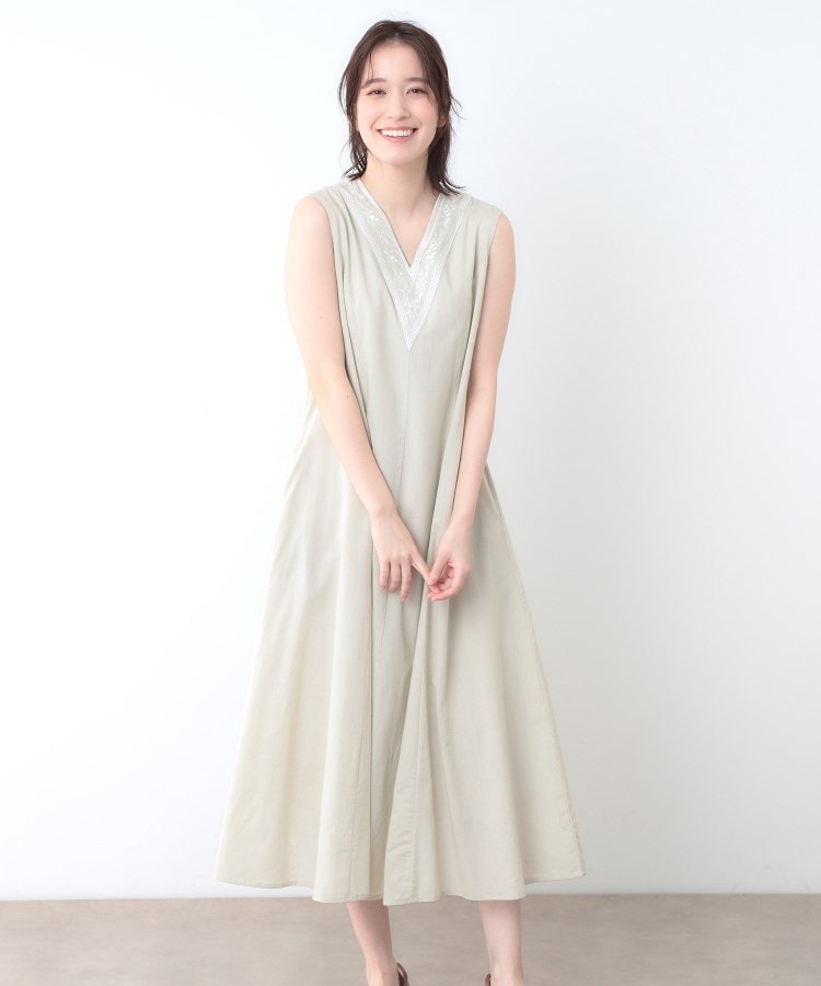Laura Ashley(ローラ アシュレイ)の通販 | レディースの Laura Ashley(ローラ アシュレイ)の通販 | レディースの