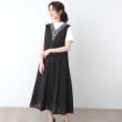 ローラアシュレイ(LAURA ASHLEY)の【コットン100％／インド綿／刺繍入り】Vネックワンピース1