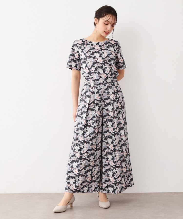 Laura Ashley(ローラ アシュレイ)の通販 | レディースの Laura Ashley(ローラ アシュレイ)の通販 | レディースの
