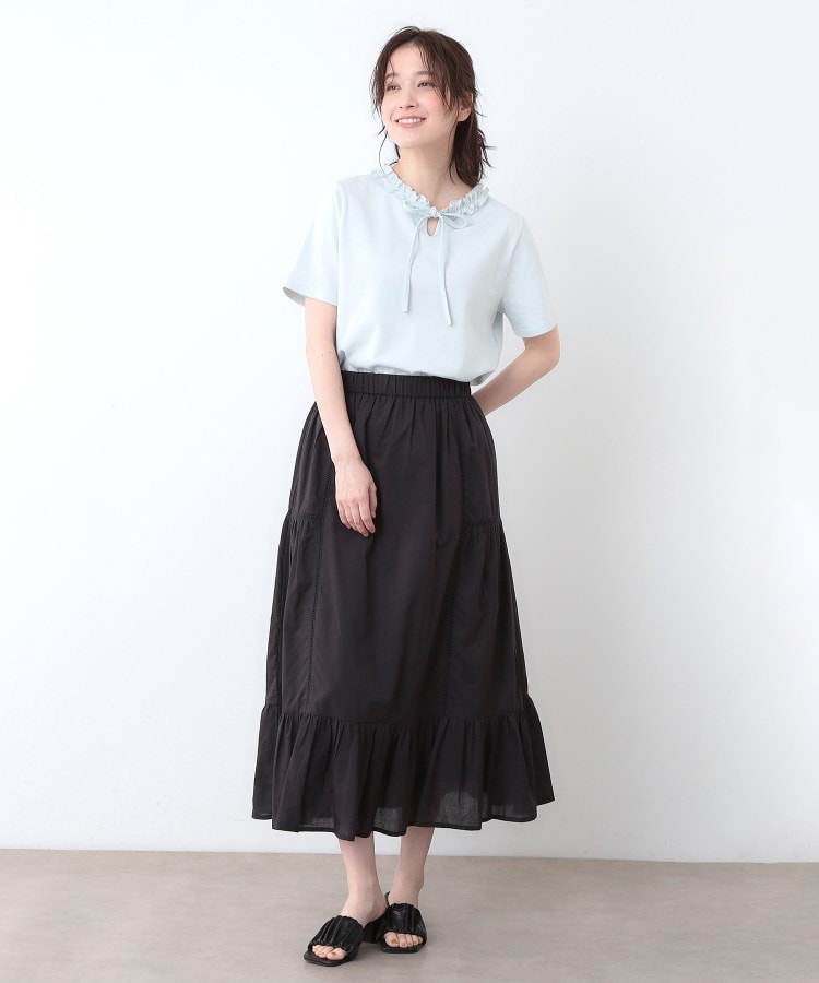 ローラアシュレイ(LAURA ASHLEY)の【前後2WAY／コットン100％/日本製】フリルネック Tシャツ10