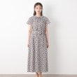 ローラアシュレイ(LAURA ASHLEY)の【コットン100％／洗える／同柄アイテムあり】ハーゲート リーブス柄 ボウタイワンピース9