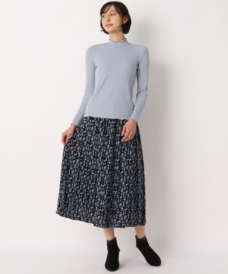 ローラアシュレイ(LAURA ASHLEY)の【洗える】裏起毛メローエッジハイネックリブTシャツ33