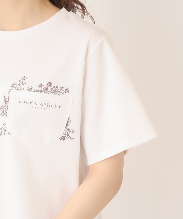 ローラアシュレイ(LAURA ASHLEY)の【接触冷感/洗える】ブランブル柄ポケットTシャツ5