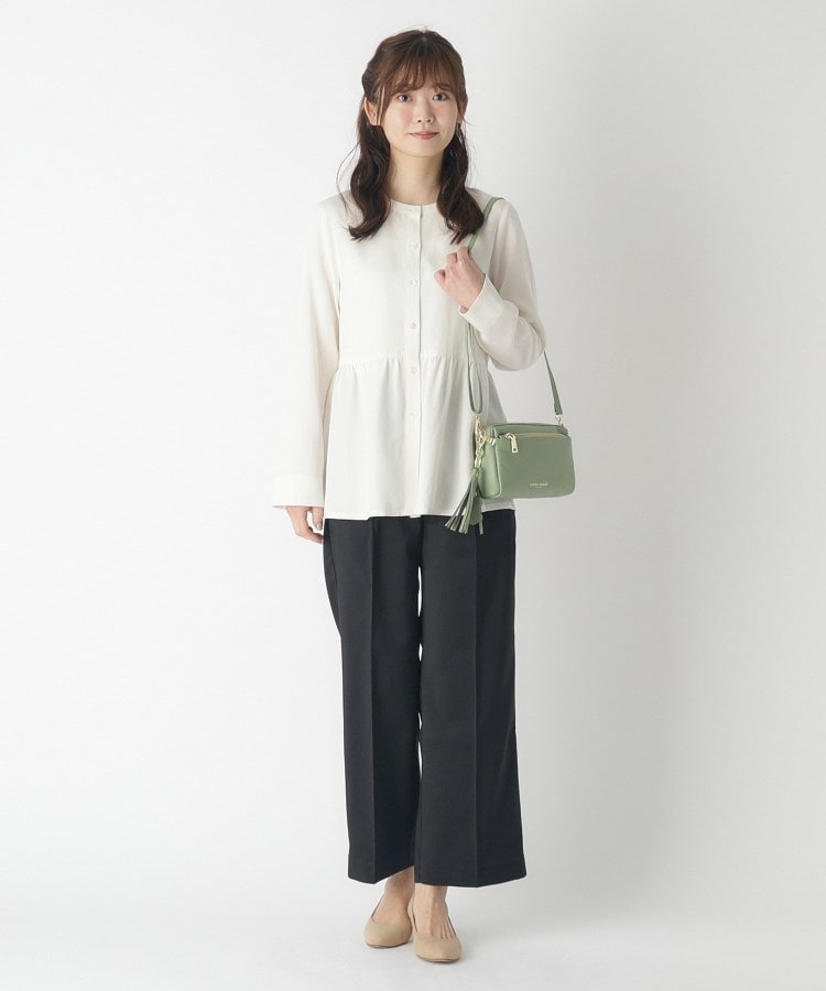 ローラアシュレイ(LAURA ASHLEY)の【ベルト長さ調節可】レザージップショルダー32