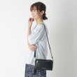 ローラアシュレイ(LAURA ASHLEY)の【ベルト長さ調節可】レザージップショルダー ブラック(019)