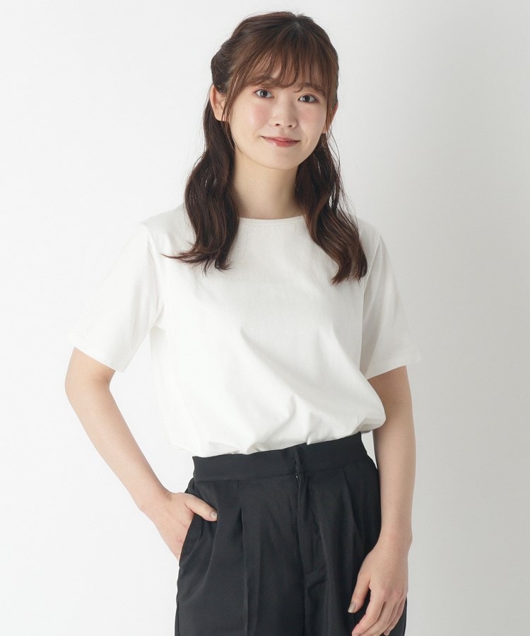 ローラアシュレイ(LAURA ASHLEY)の【綿100％／ストレッチ】ベーシックTシャツ1