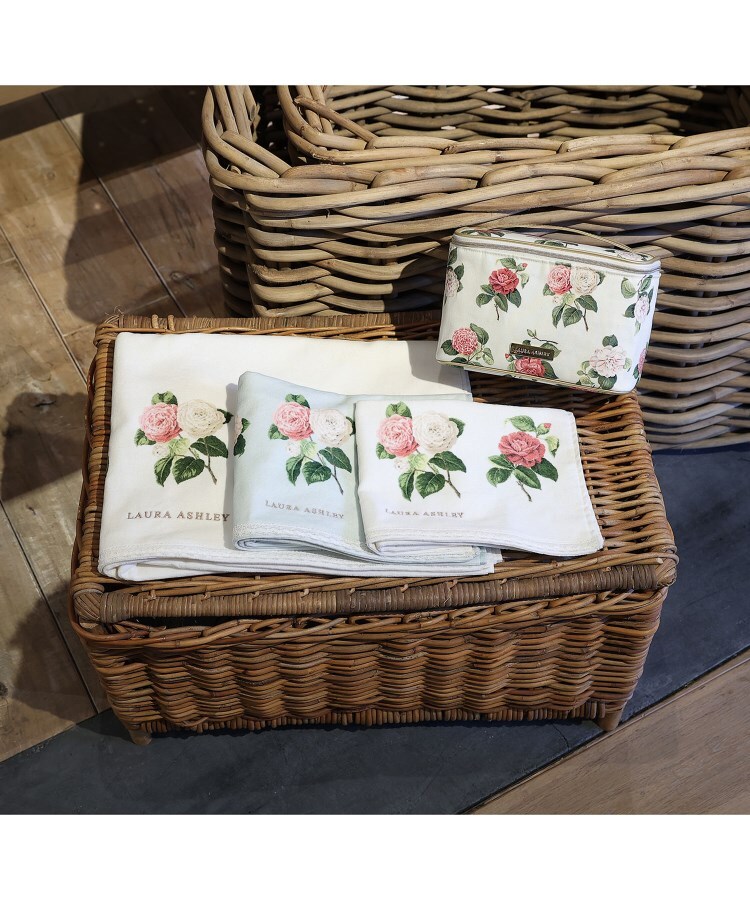 フローラルバニティポーチ ポーチ Laura Ashley Home ローラアシュレイ ワールド オンラインストア World Online Store フローラルバニティポーチ ポーチ Laura Ashley Home ローラアシュレイ ワールド オンラインストア World Online Store