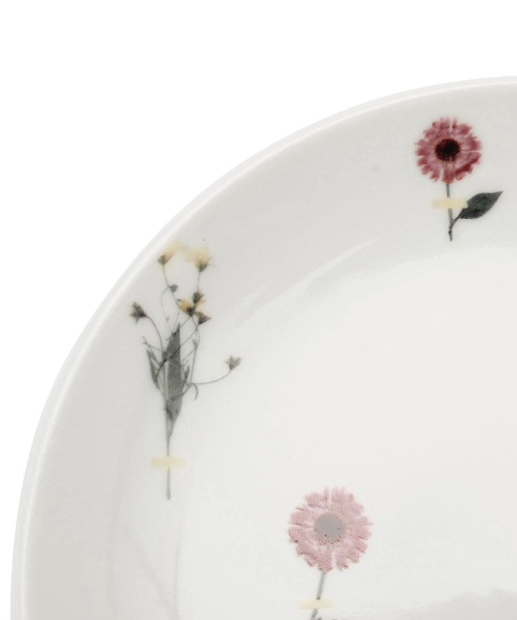 プレスドフラワー柄 プレート(食器) | LAURA ASHLEY HOME プレスドフラワー柄 プレート(食器) | LAURA ASHLEY HOME