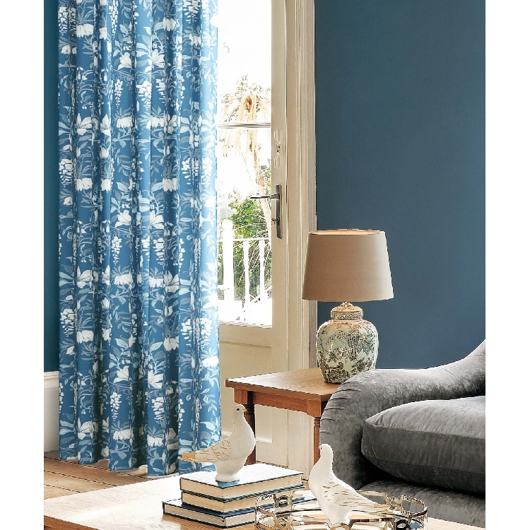 ローラアシュレイホーム(LAURA ASHLEY HOME)の【パルテール/防炎/遮光/洗える】ボタニカルプリントカーテン W100×H135cm カーテン