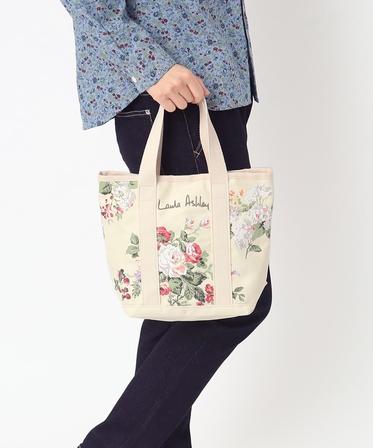 ローズモア柄 トートバッグ S(トートバッグ) | LAURA ASHLEY HOME ...