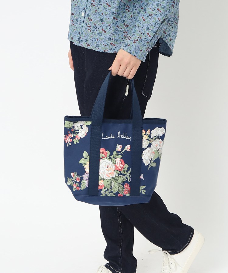 ローズモア柄 トートバッグ S(トートバッグ) | LAURA ASHLEY HOME ...
