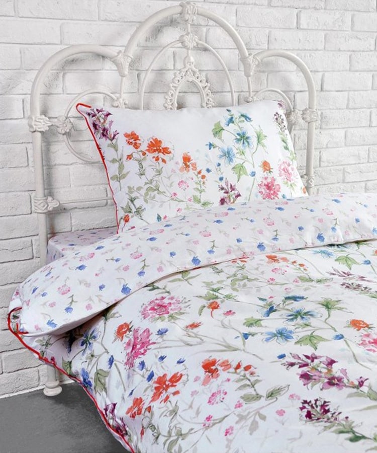 laura ashley ݡβ