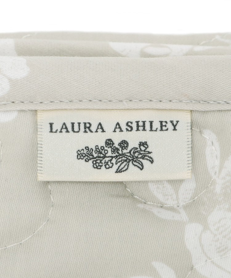 ローラアシュレイホーム(LAURA ASHLEY HOME)のジョゼッテ柄 キルトマルチカバー 200×200cm2