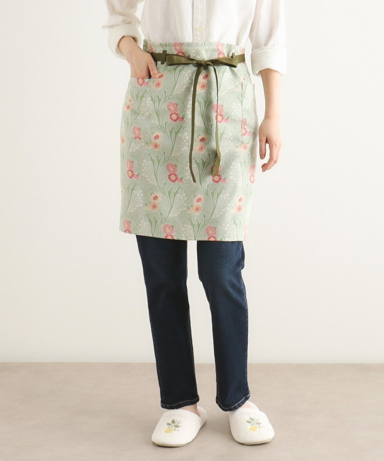 ローラアシュレイホーム(LAURA ASHLEY HOME)のベヴィントン ブルーム柄 カフェ エプロン グリーン(122)