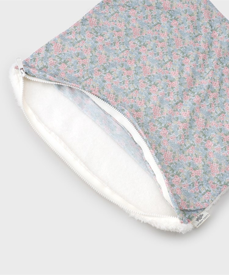 ローラアシュレイホーム(LAURA ASHLEY HOME)のノーソップブルーム柄 クッションカバー3