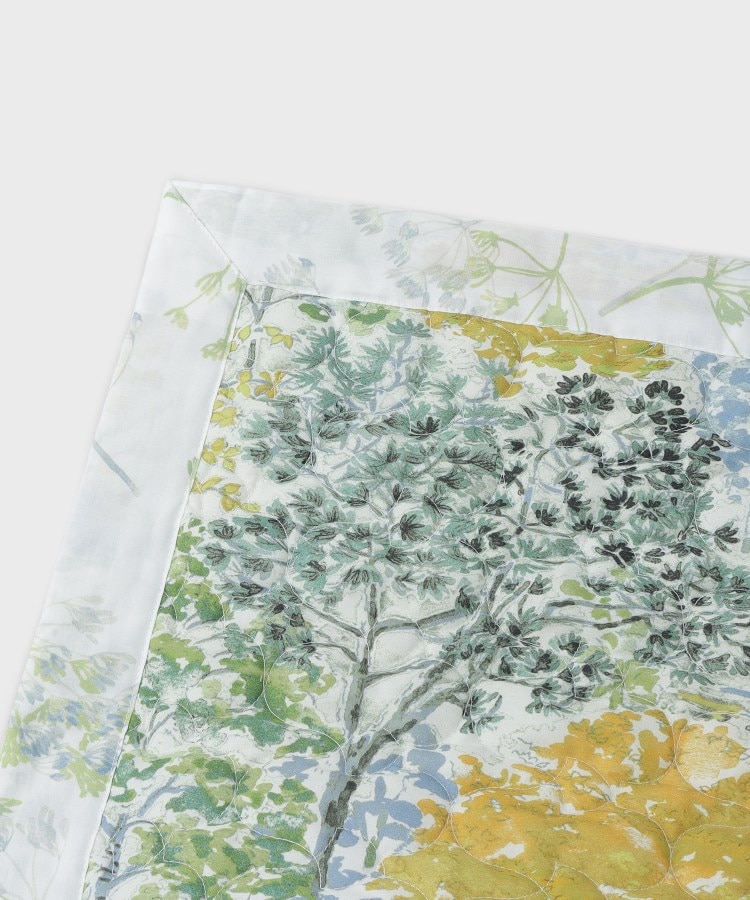 ローラアシュレイホーム(LAURA ASHLEY HOME)のバーンウッド柄 マルチカバー　200×200cm2
