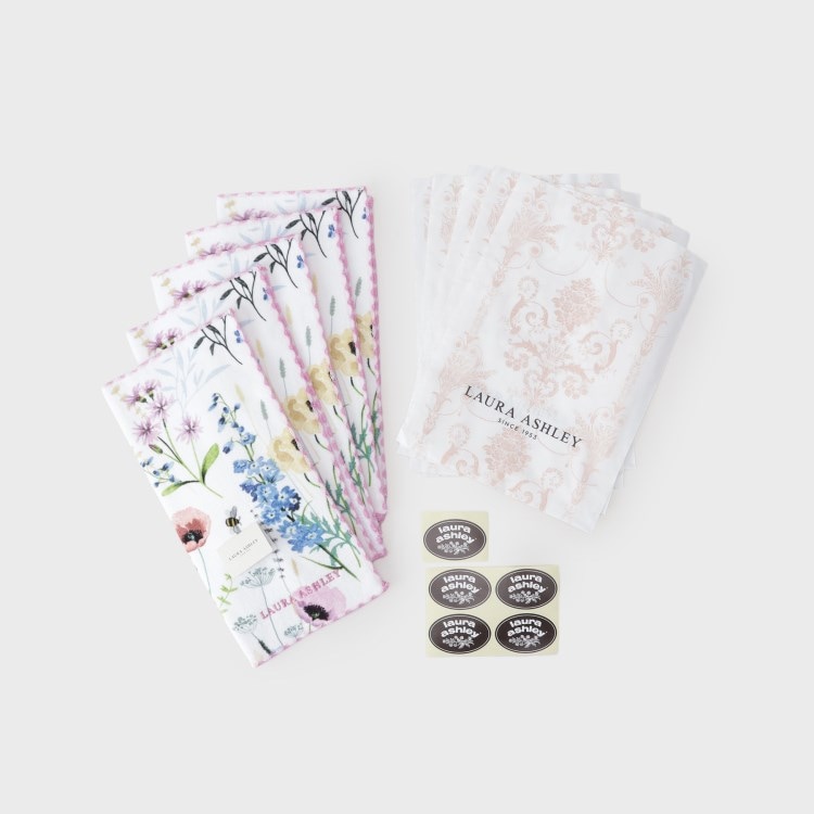 ローラアシュレイホーム(LAURA ASHLEY HOME)の【WEB限定／お配りギフトにおすすめ！／ラッピング資材付き】アルフォードメドウ プリントタオルハンカチ 5枚セット ハンカチ・ハンドタオル