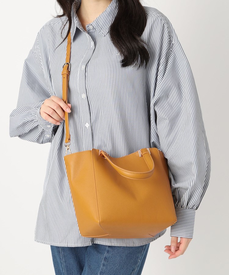 エスペランサ(ESPERANZA)のメタルアクセントハンドルトートバッグ17