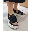 エスペランサ(ESPERANZA)のラメレーススニーカーサンダル 24SS11