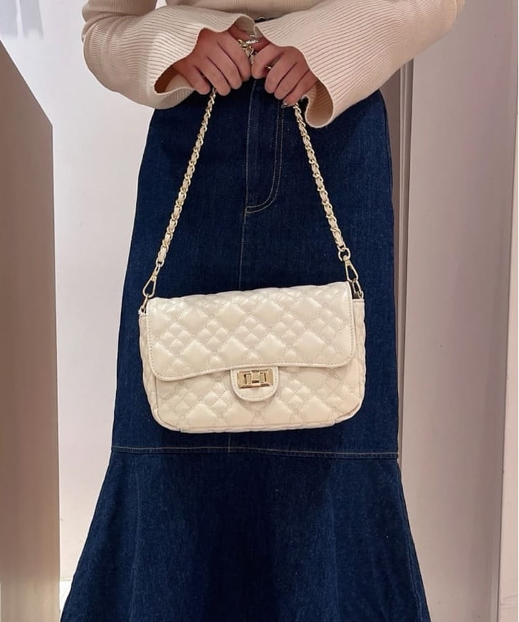 エスペランサ(ESPERANZA)のキルティングショルダーバッグ24