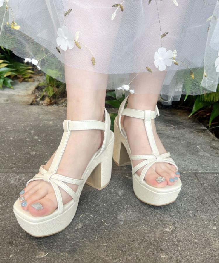 エスペランサ(ESPERANZA)のTストラップミニバックルサンダル20