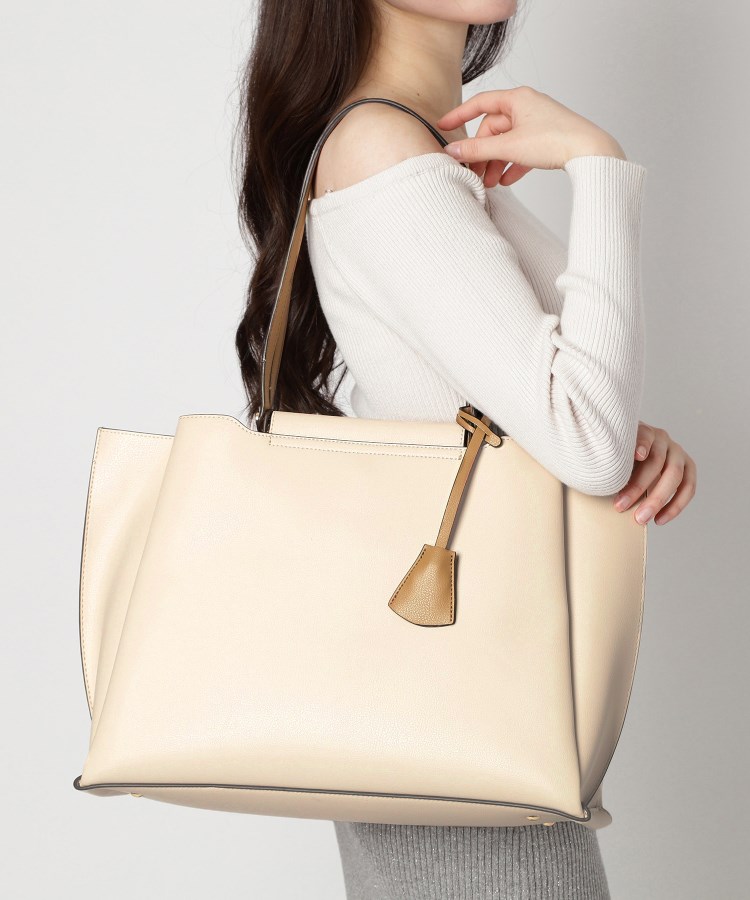 エスペランサ(ESPERANZA)の横型A4トートバッグ24