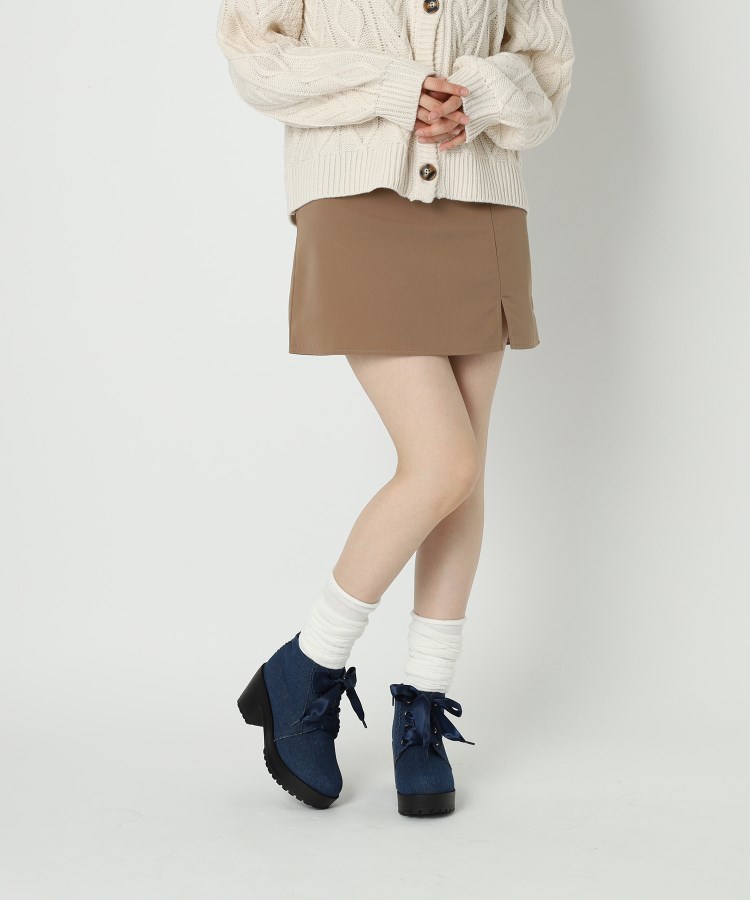 シーエス ティーアンドピー(csT&P)の厚底ガーリーレースアップフラワーカットブーツ27