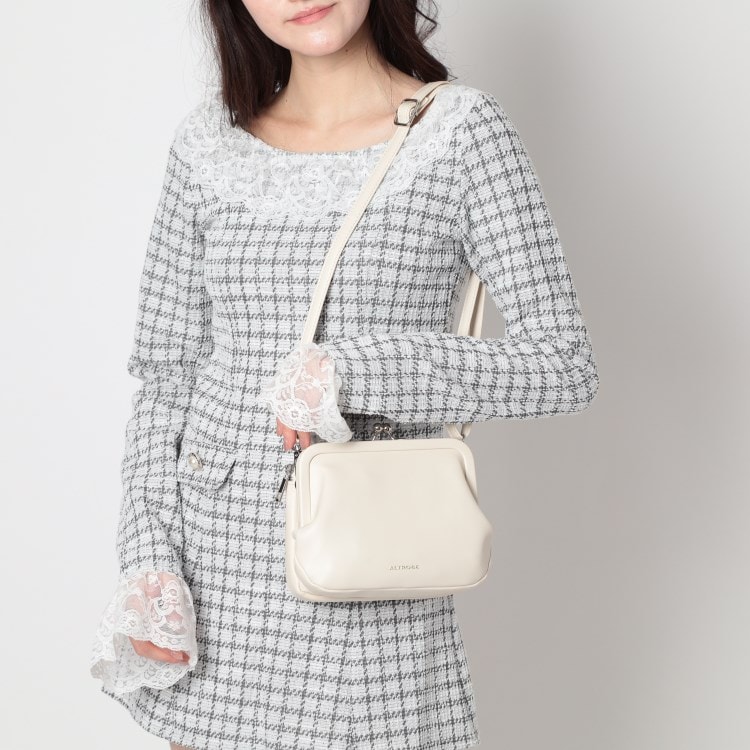 オーバー タッシェ(Ober Tashe)のがま口ミニショルダー ショルダーバッグ