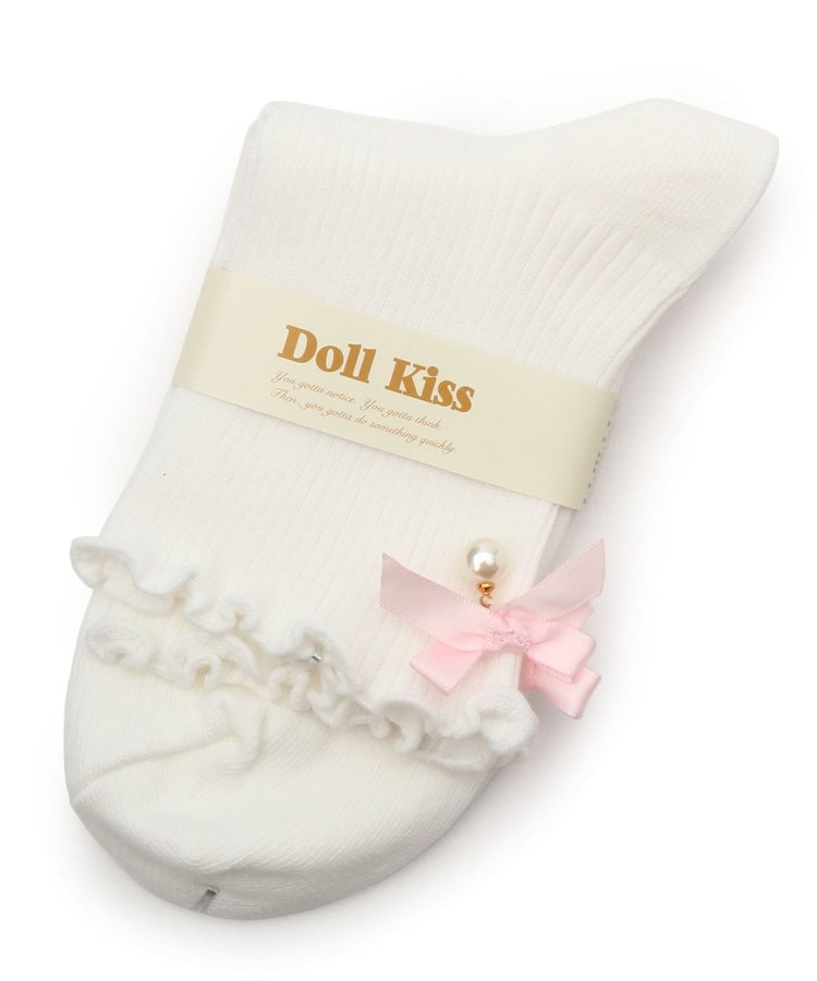 ドール キス(Doll Kiss)の13色展開リボン付きメローリブクルーソックス　靴下 アイボリー/ピンク(072)