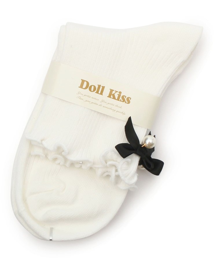 ドール キス(Doll Kiss)の13色展開リボン付きメローリブクルーソックス　靴下 アイボリー/ブラック(004)