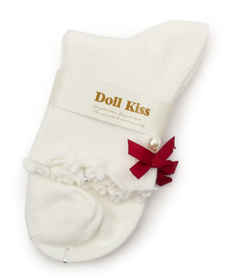 ドール キス(Doll Kiss)の13色展開リボン付きメローリブクルーソックス　靴下 アイボリー/ワイン(063)