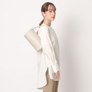 プリマ】ポーチ レザーハンドバッグ S 本革 ミニバッグ