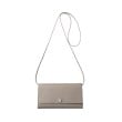 ヒロフ(HIROFU)の【アクセサリー】クラッチバッグ ウォレットショルダーバッグ （ストラップ付き） レザー 2WAY 本革（商品番号：P25-50604） グレーベージュ(111)