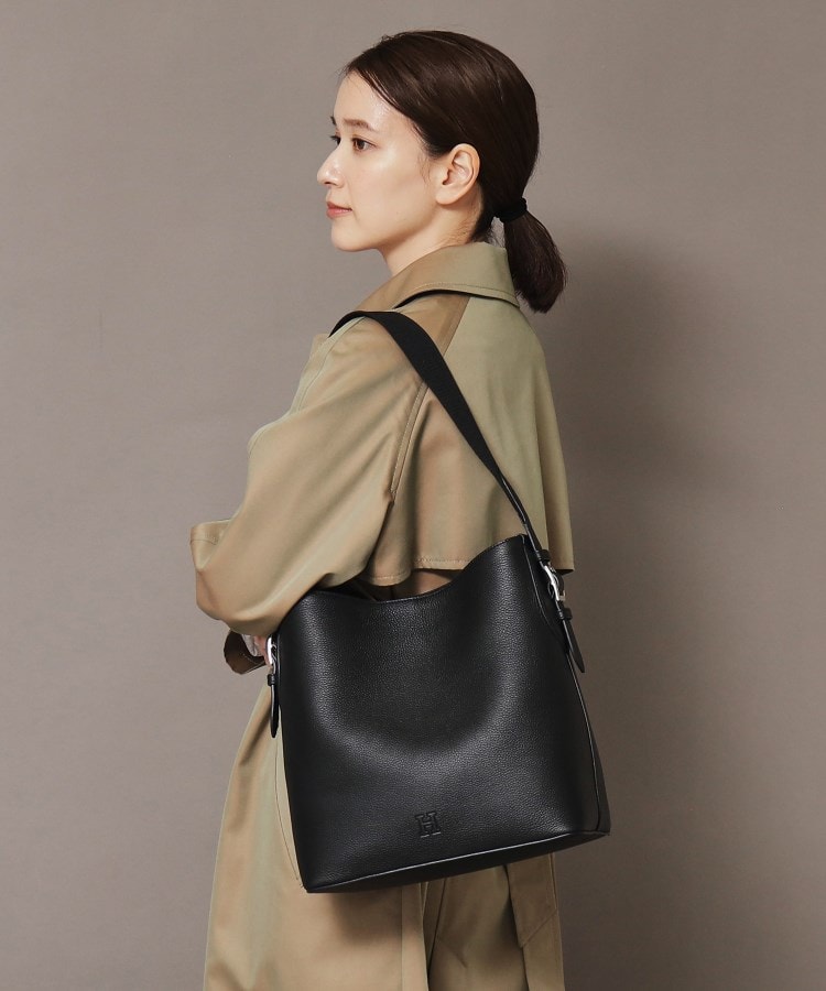 ヒロフ(HIROFU)の【クオーレ】レザーショルダーバッグ M 本革（商品番号：P25-35441）26