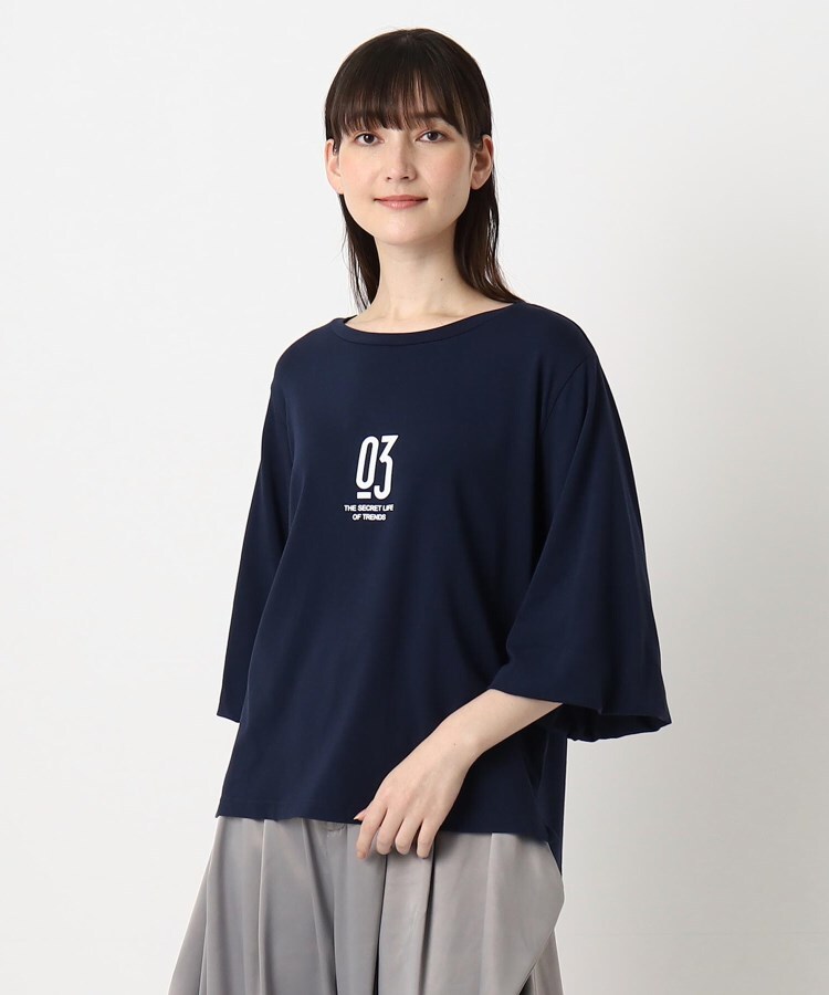 ザンパ(ZAMPA)の【春も着られる】フロッキープリントバルーンスリーブTシャツ25