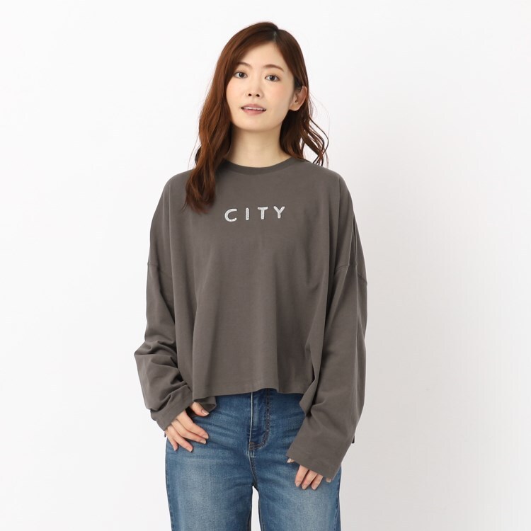 ザンパ(ZAMPA)のビックシルエットスパンコールロゴTシャツ Ｔシャツ