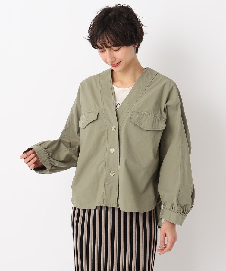 ザンパ(ZAMPA)の【秋も着られる】Vネックドルマンシャツ13