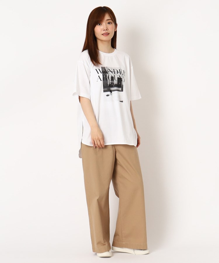ザンパ(ZAMPA)のフォトプリントラウンドヘムTシャツ22