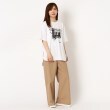 ザンパ(ZAMPA)のフォトプリントラウンドヘムTシャツ22