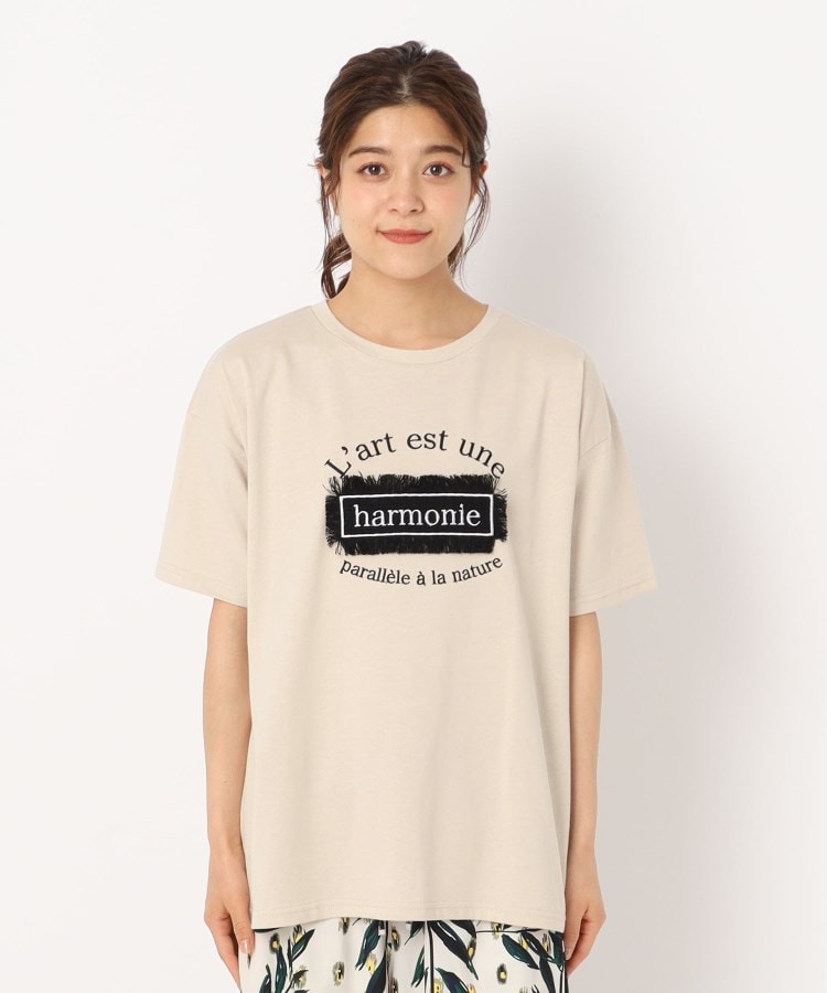 ザンパ(ZAMPA)のツイードロゴ刺しゅうTシャツ1