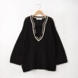 オフプライスストア(ウィメン)(OFF PRICE STORE(Women))のLEMELANGE(ル・メランジュ） Vネック編み込みニット ブラック(019)