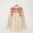 オフプライスストア(ウィメン)(OFF PRICE STORE(Women))のLEMELANGE(ル・メランジュ） 刺しゅうベスト付きシャツ2