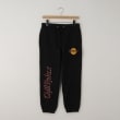 オフプライスストア(ウィメン)(OFF PRICE STORE(Women))のCHILLAX（チラックス） ロゴスエットパンツ【SALE/カジュアル/デイリー/トレンド/ストリート/スポーティースタイル】 ブラック(019)