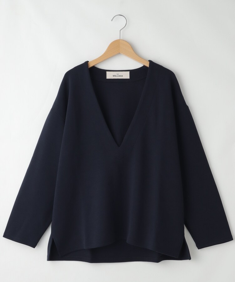 オフプライスストア(ウィメン)(OFF PRICE STORE(Women))のLEMELANGE(ル・メランジュ） 深Vネックプルオーバー ネイビー(093)