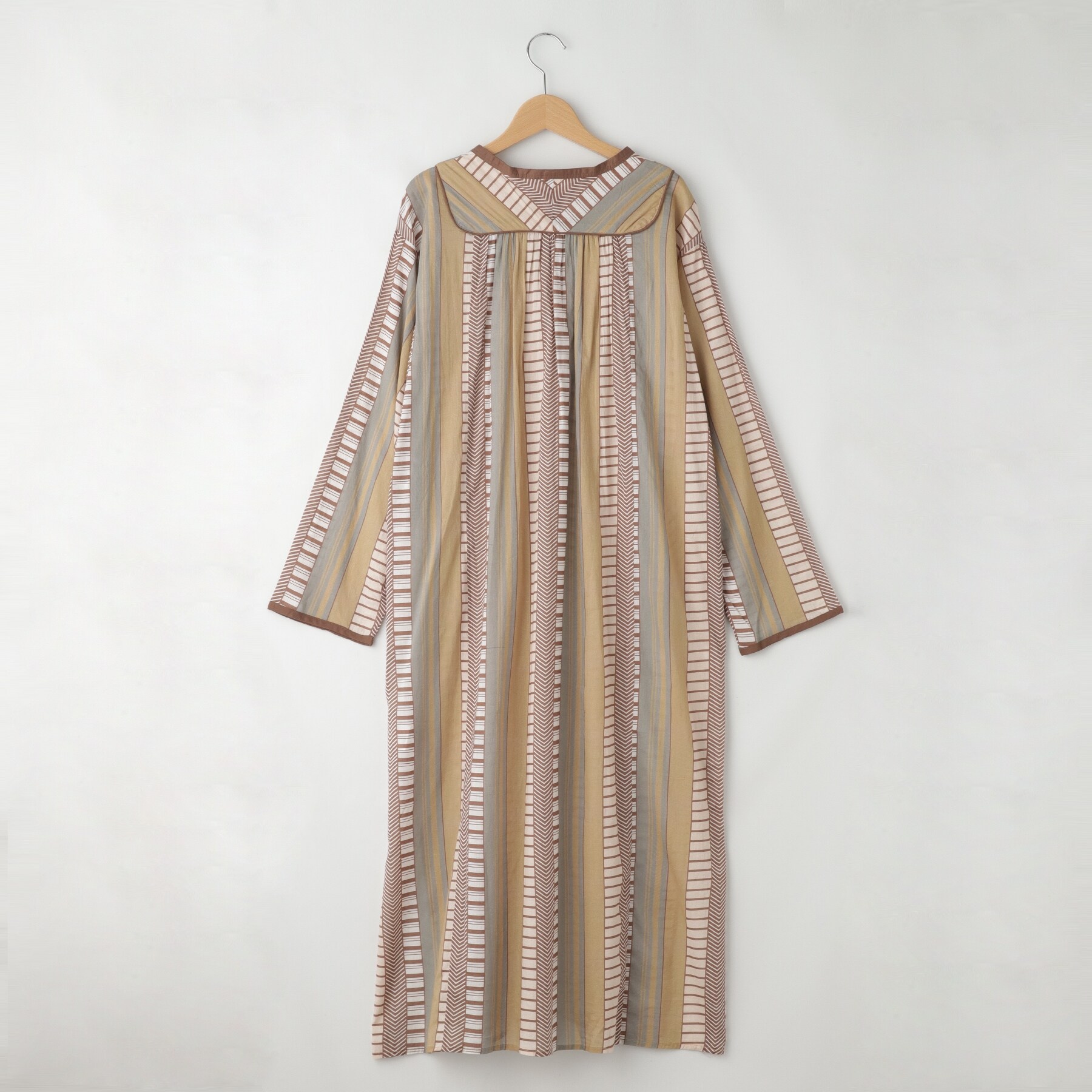 オフプライスストア(ウィメン)(OFF PRICE STORE(Women))のLEMELANGE(ル・メランジュ） ライン柄ワンピース2