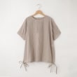 オフプライスストア(ウィメン)(OFF PRICE STORE(Women))のmitis（ミティス） ピンタック刺繍入り半袖ブラウス【SALE/カジュアル/きれいめカジュアル/デイリー/ゆったり・ふんわりシルエット】 ベージュ(052)