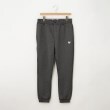 オフプライスストア(メンズ)(OFF PRICE STORE(Mens))のSTELLA77GOLF（ステラセブンティーセブン） ワンポイント刺繍パンツ【SALE/カジュアル/デイリー/トレンド/ストリート/スポーティースタイル】 チャコール(014)